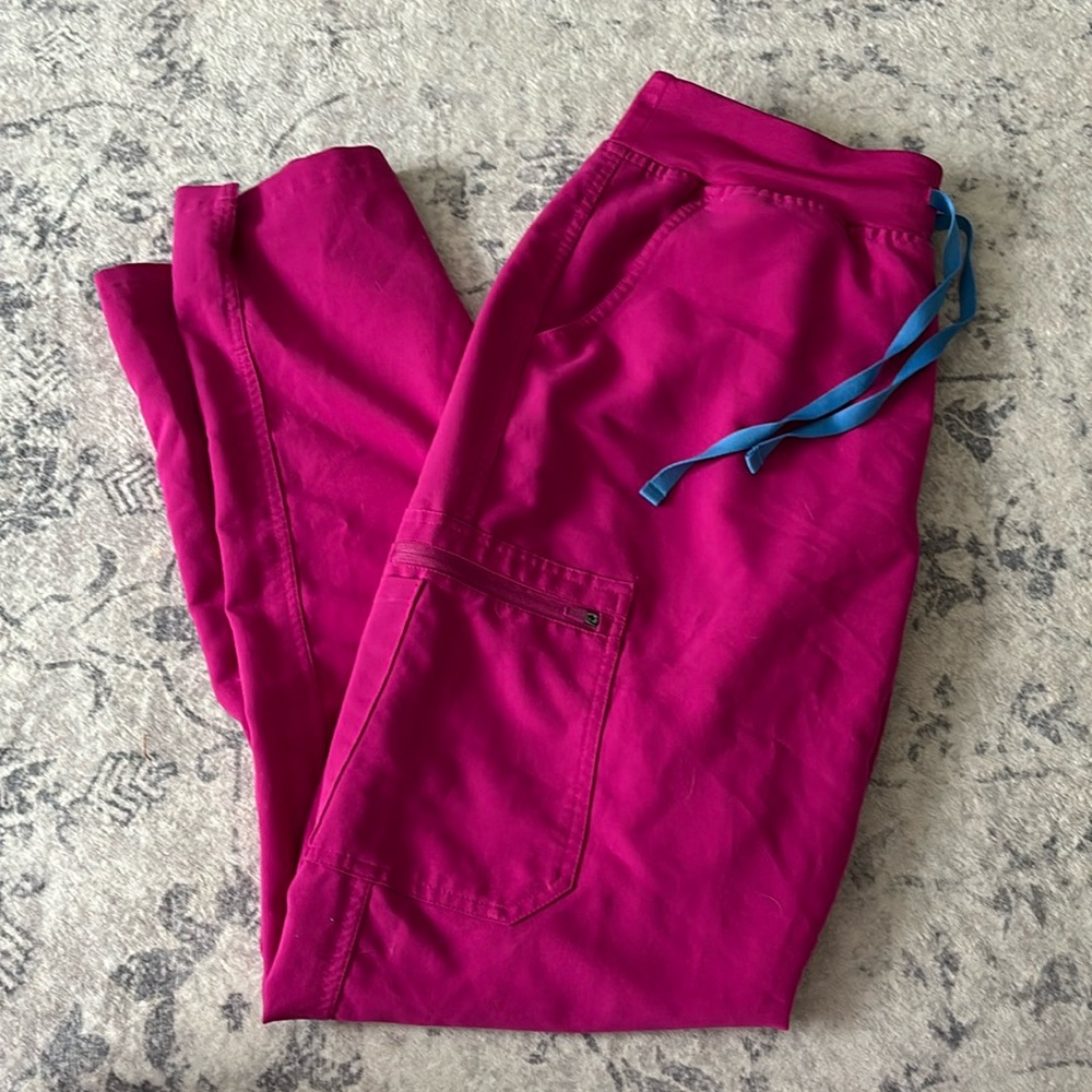 Figs high waisted yola scrub pants